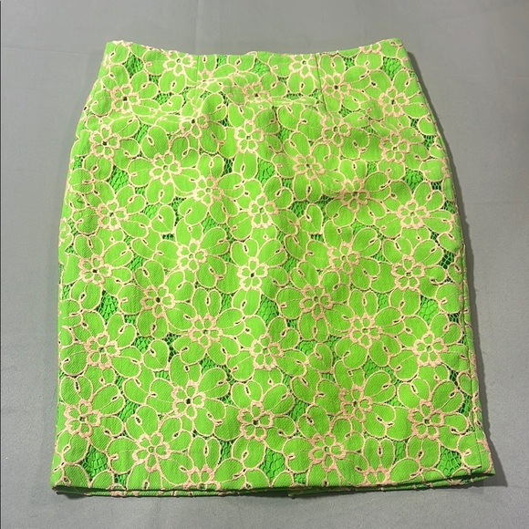 Lilly Pulitzer Dresses & Skirts - Lily Pulitzer pencil skirt floral lace size 2 lime green and light pink